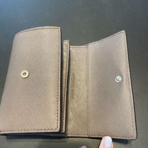 Michael Kors Wallet - Picture 2 of 3